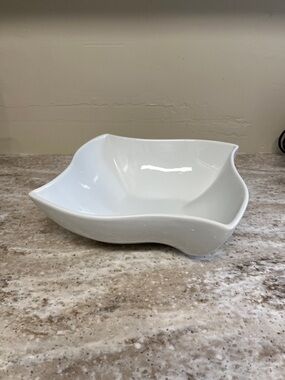 White Ceramic Serving Bowl - Modern Wave Design